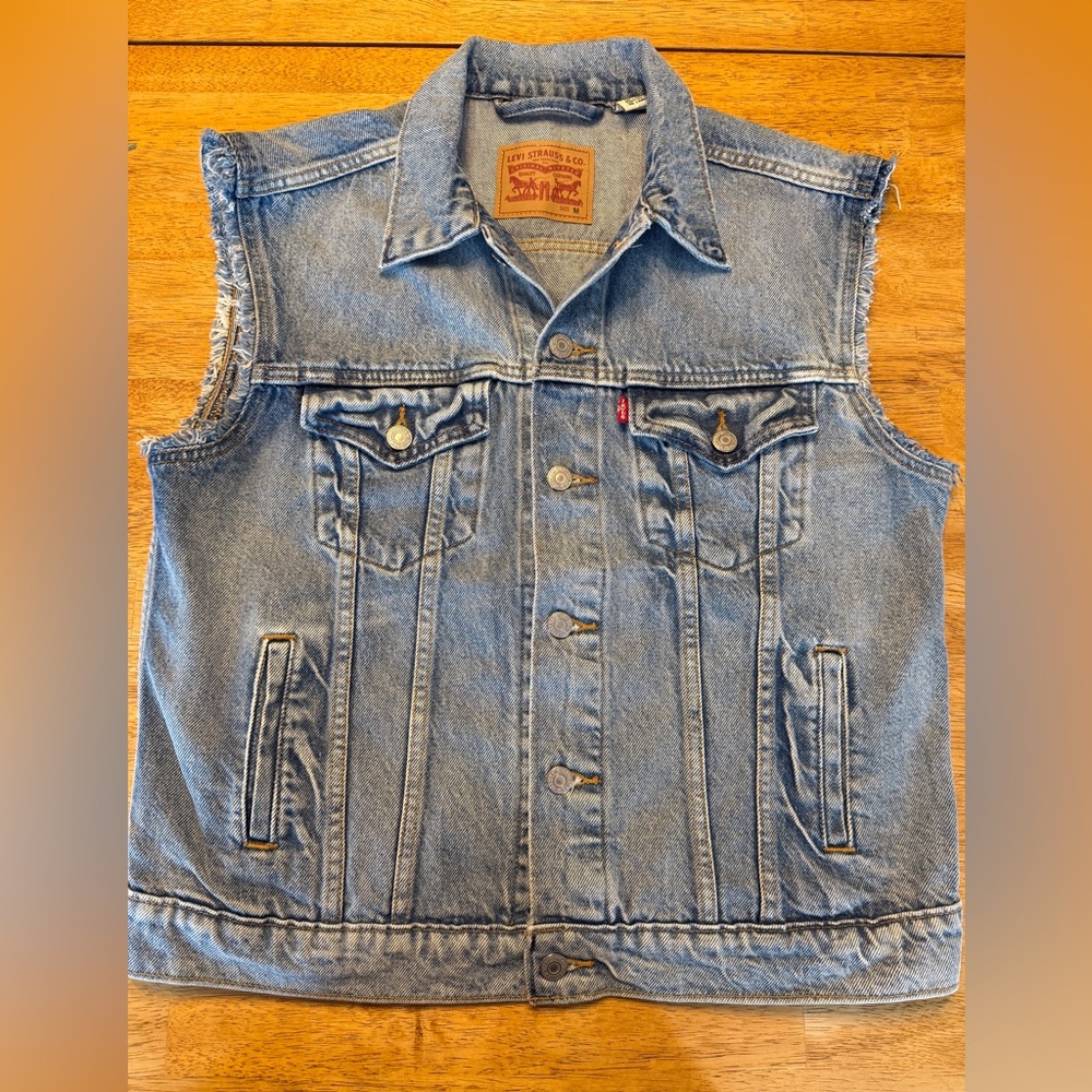 Levi's Light Blue Denim Sleeveless Trucker Vest